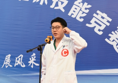 学生代表发言