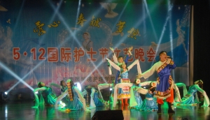 歌伴舞《青藏高原》